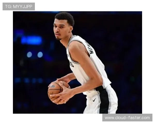 维克托·文班亚马崭露头角成为未来NBA巨星的有力竞争者
