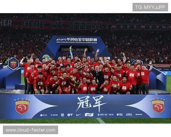 上海海港主场迎战成都蓉城巅峰对决再燃中超争冠关键之战