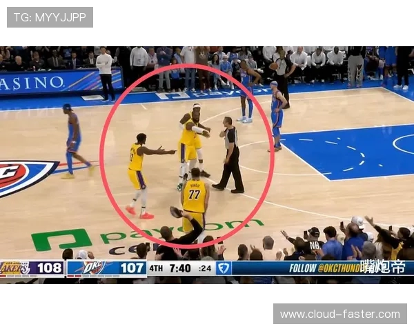 精彩对决比分瞬息万变揭示比赛背后的紧张局势和关键时刻