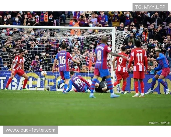 利物浦传奇与米兰名宿激情对决全场精彩回顾