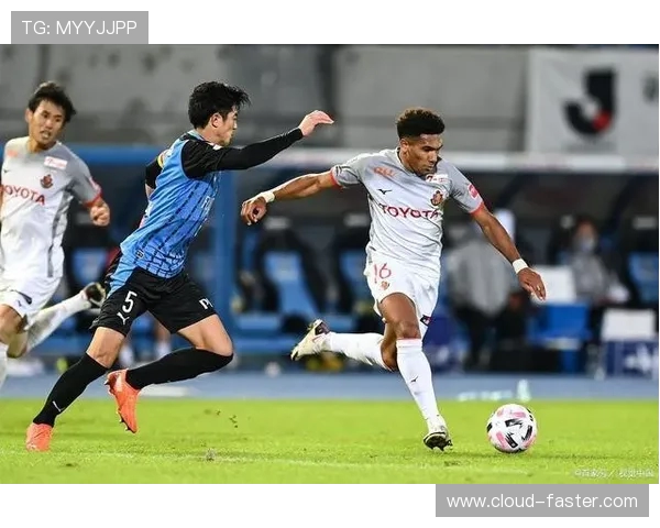 名古屋京与金泽的激烈对决谁能在这场较量中脱颖而出 名古屋京与金泽的激烈对决谁能在这场较量中脱颖而出